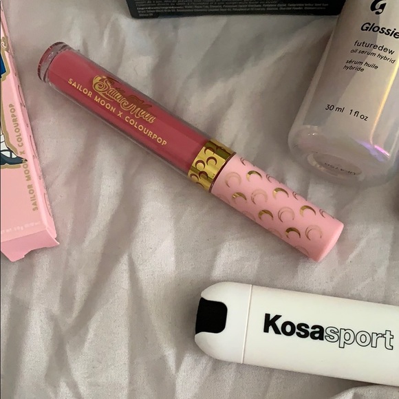 SAILOR MOON X COLOUR POP & BUNDLES - Picture 3 of 5